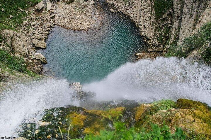 Ghvirishi Waterfall