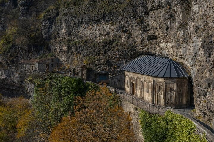 mgvimev monastery